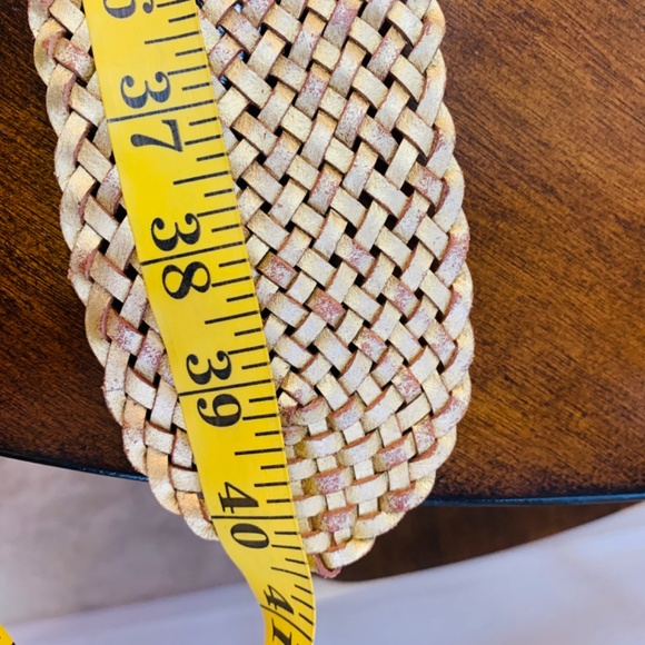 Fossil Leather Belt Metallic Gold Woven Braided Wide Womens Size M Twist Preppy - Picture 10 of 12